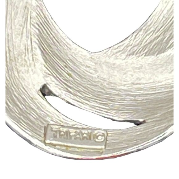 Vintage Trifari Intertwined Circles Silver Tone Brooch - Picture 5 of 7